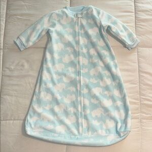 Carter’s Sleepsack Size M (6-9 months) Light Blue with White Elephants NWOT
